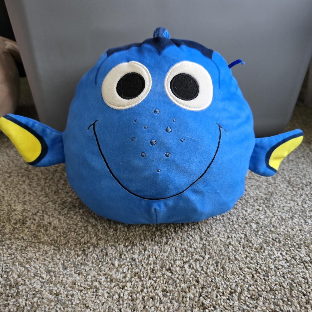 Dory Squishmallow